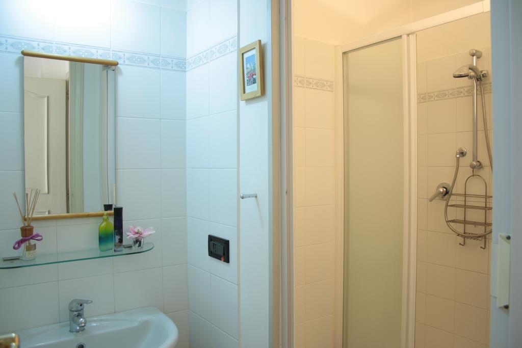 Bed and Breakfast A Casa Romar Турин Экстерьер фото